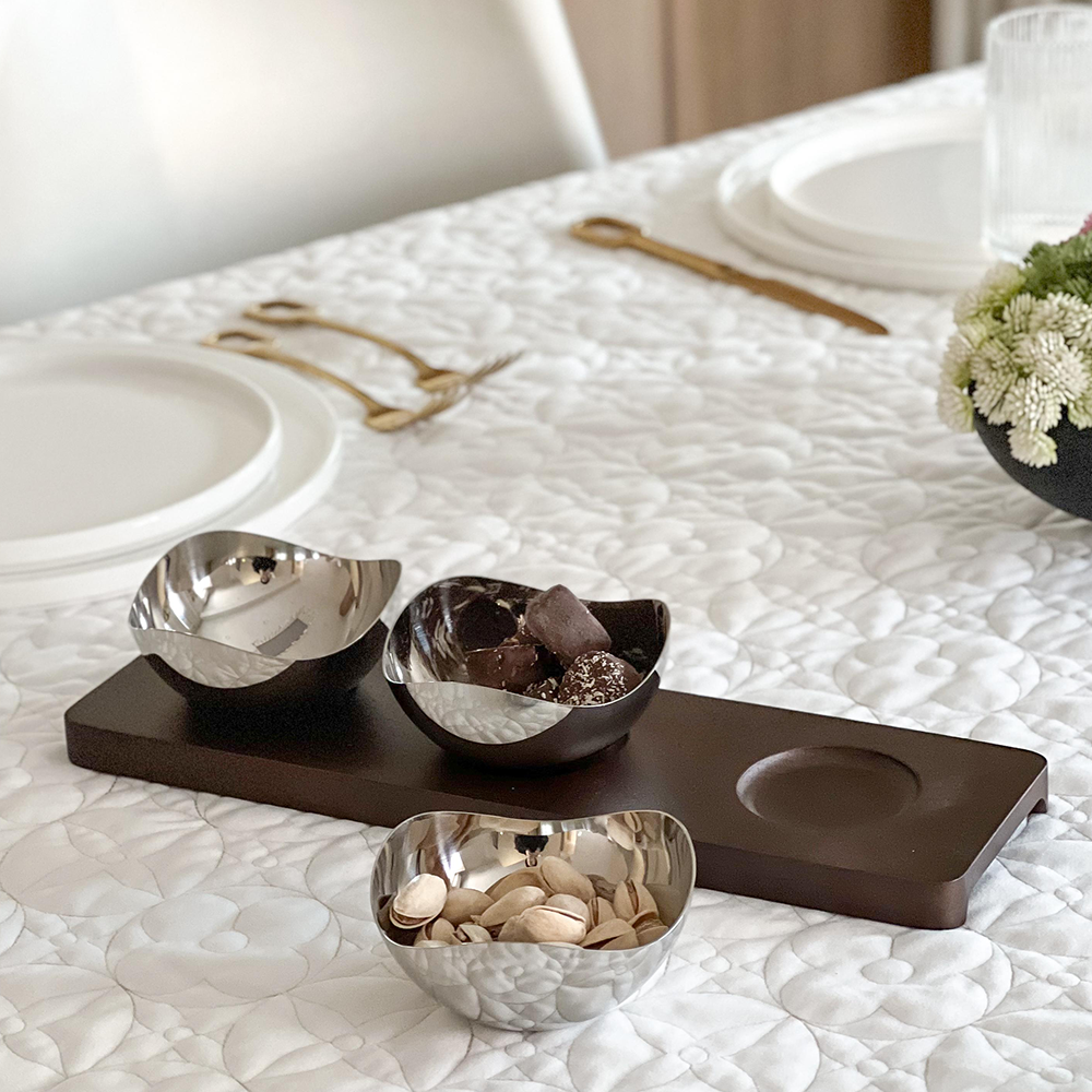 Petal Shaped Dip Bowls with Tray