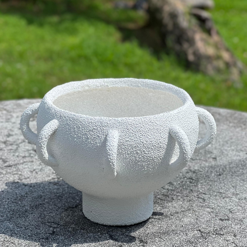 Textured Porcelain Serving Bowl with Multiple Handles Design